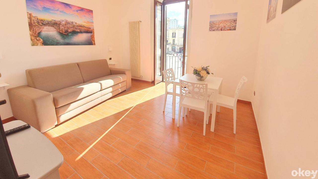 Dimora Donna Vittoria - Bari Vecchia Apartamento Exterior foto