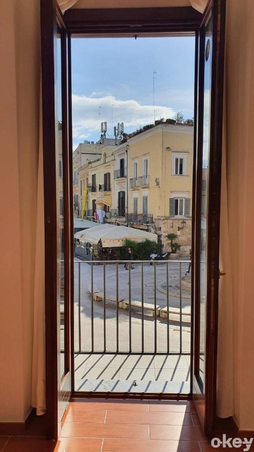Dimora Donna Vittoria - Bari Vecchia Apartamento Exterior foto