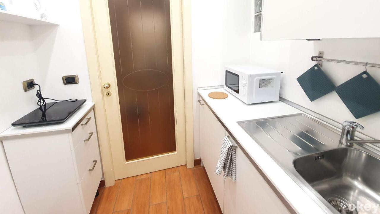 Dimora Donna Vittoria - Bari Vecchia Apartamento Exterior foto
