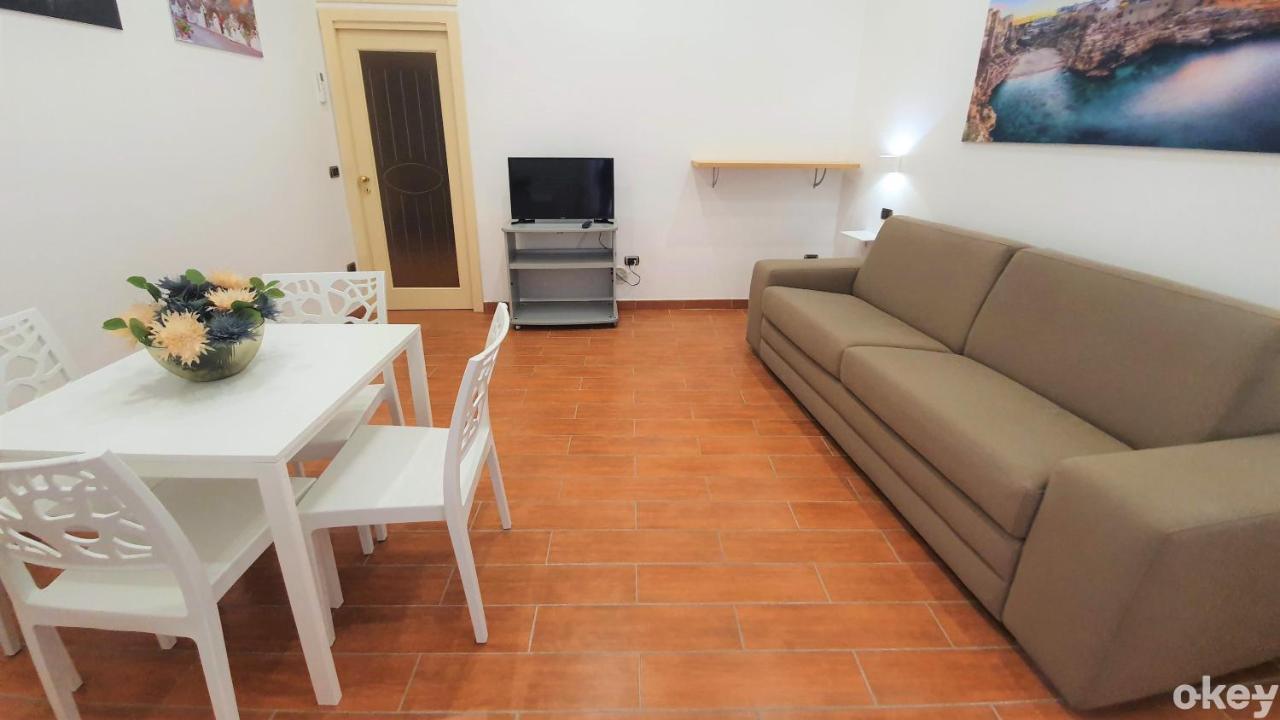 Dimora Donna Vittoria - Bari Vecchia Apartamento Exterior foto