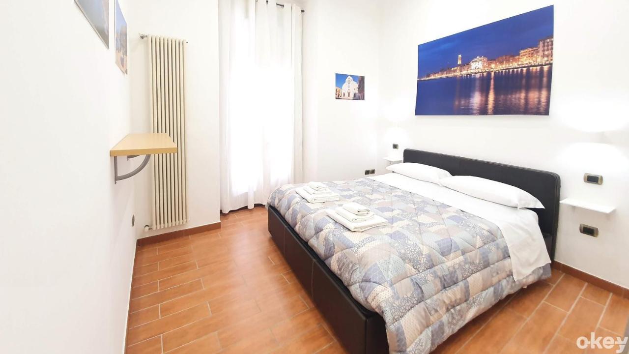 Dimora Donna Vittoria - Bari Vecchia Apartamento Exterior foto